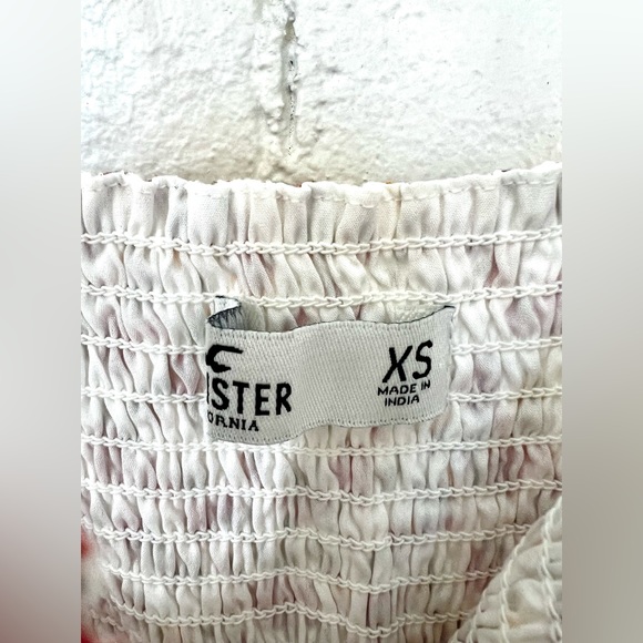 Hollister Red & White Spaghetti Strap Smocked-Top Floral Mini Sundress, Size XS - Picture 8 of 12